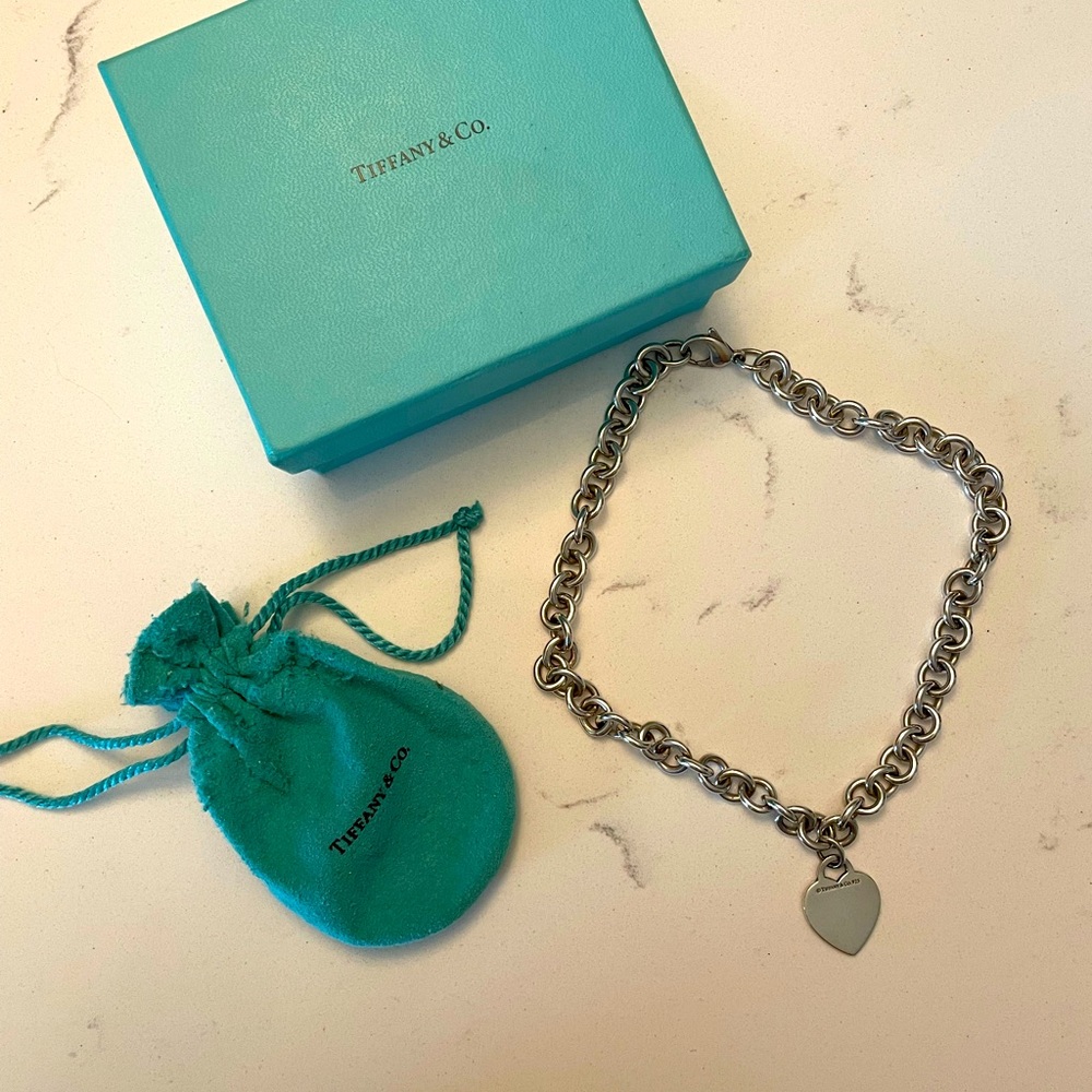 Tiffany & Co heart & chain necklace